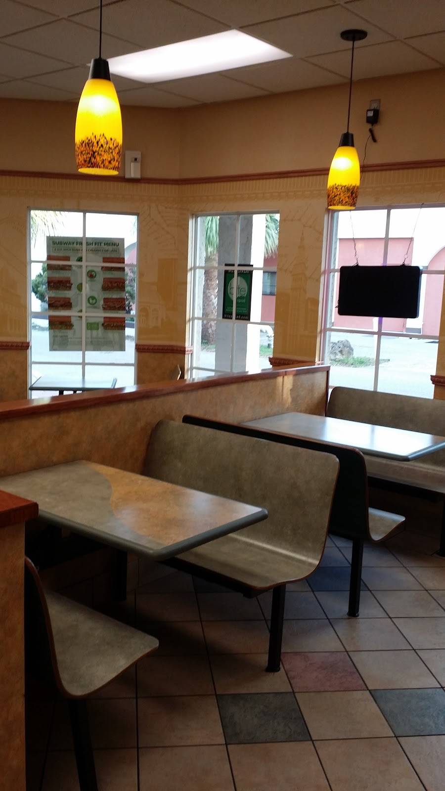 Subway | restaurant | 5708 Clark Rd, Sarasota, FL 34233, USA | 9419232246 OR +1 941-923-2246