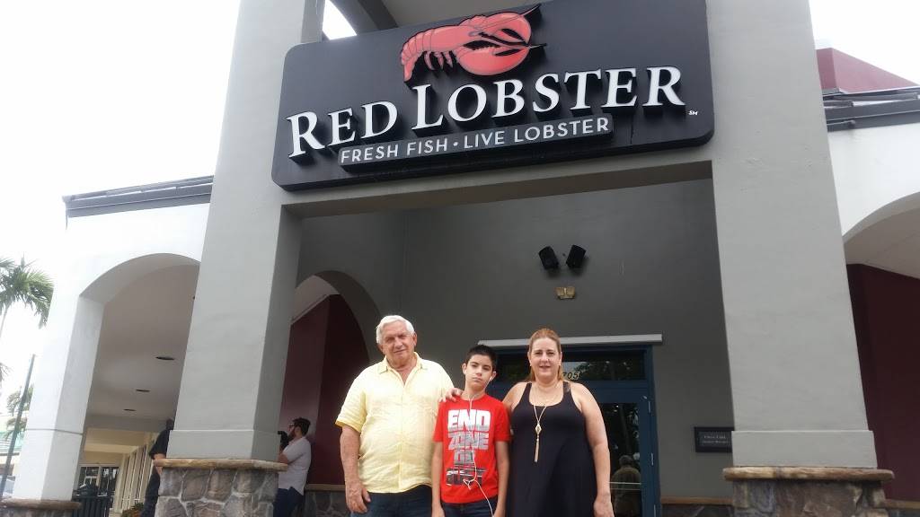 Red Lobster | restaurant | 8705 SW 136th St, Miami, FL 33176, USA | 3052338994 OR +1 305-233-8994