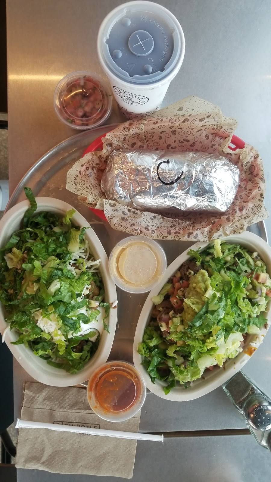 Chipotle Mexican Grill | restaurant | 3286 Word Way G1, New Port Richey, FL 34653, USA | 7278079248 OR +1 727-807-9248