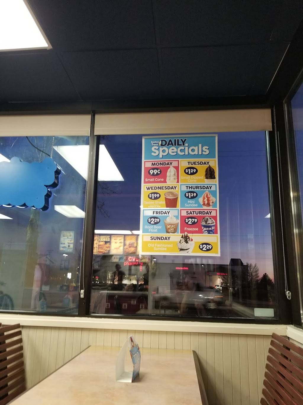 Wienerschnitzel | restaurant | 9651 Menaul Blvd NE, Albuquerque, NM 87112, USA | 5052960503 OR +1 505-296-0503