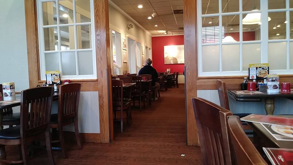 Bob Evans | restaurant | 5980 Rockside Rd, Independence, OH 44131, USA | 2165249696 OR +1 216-524-9696