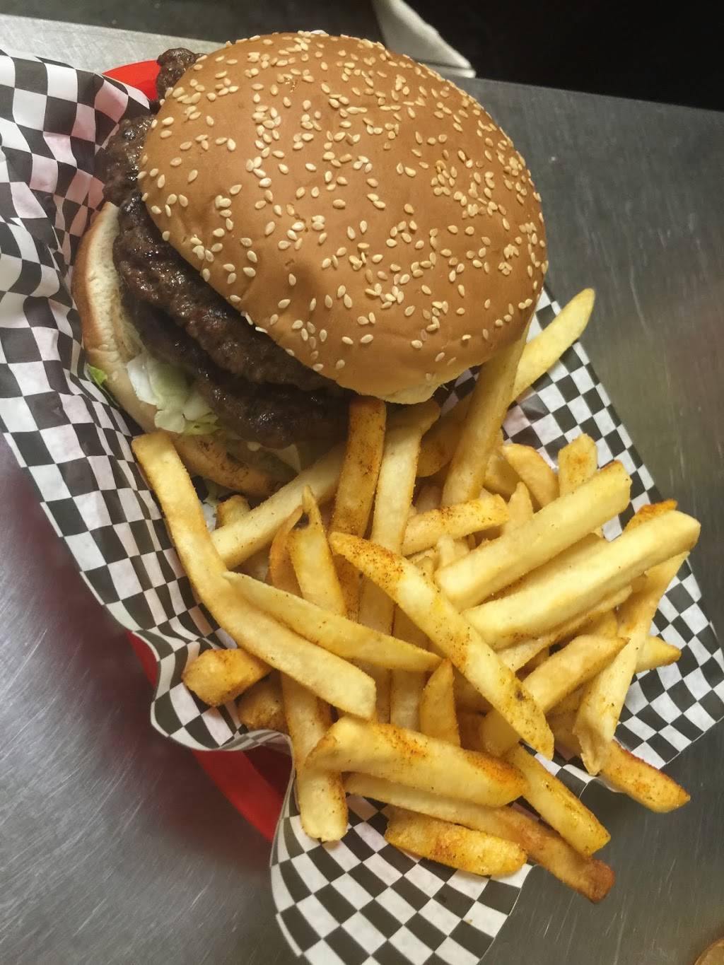 Twisted Burgers | restaurant | 22325 LA-1, Plaquemine, LA 70764, USA | 2252387770 OR +1 225-238-7770