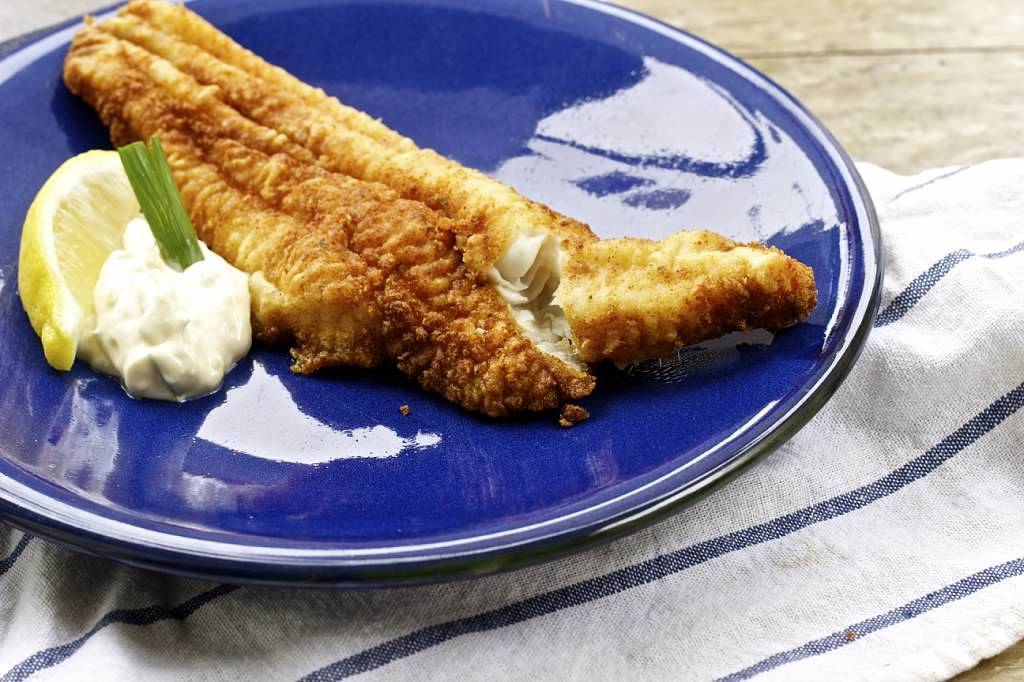 The Coast Cafe | restaurant | 233 River St, Cambridge, MA 02139, USA | 6173547644 OR +1 617-354-7644