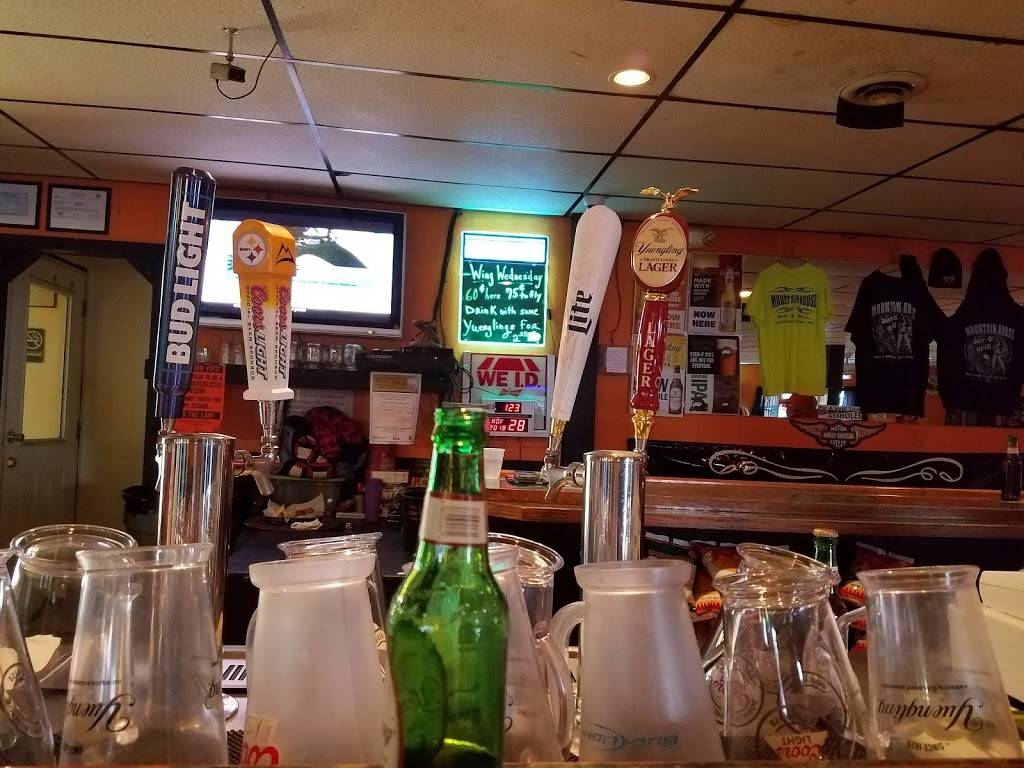 The Mountain House Restaurant | restaurant | 18734 Lincoln Hwy, Mcconnellsburg, PA 17233, USA | 7174853887 OR +1 717-485-3887