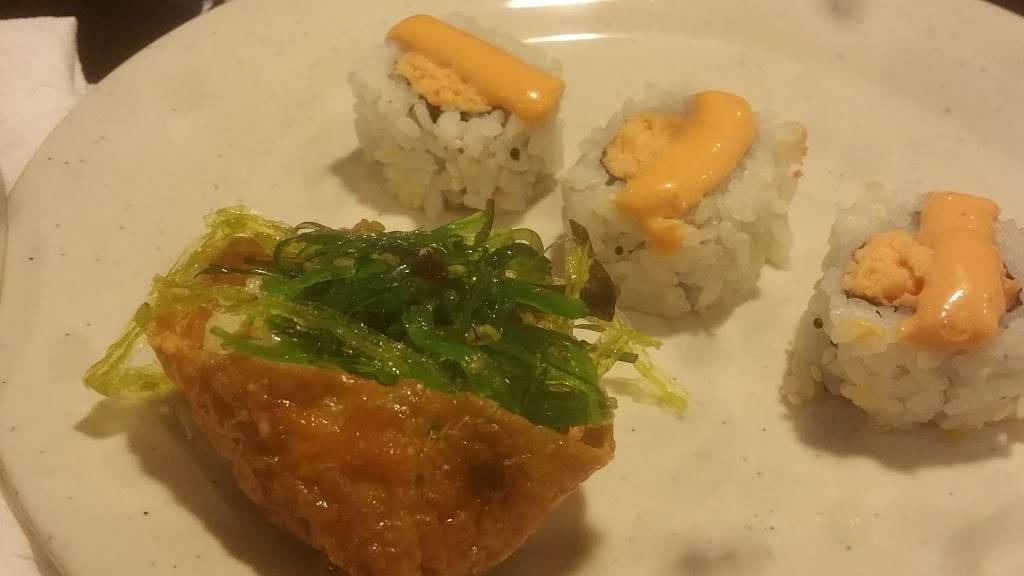 China Palace Restaurant | restaurant | 3342 Glendale Ave, Toledo, OH 43614, USA | 4193828818 OR +1 419-382-8818