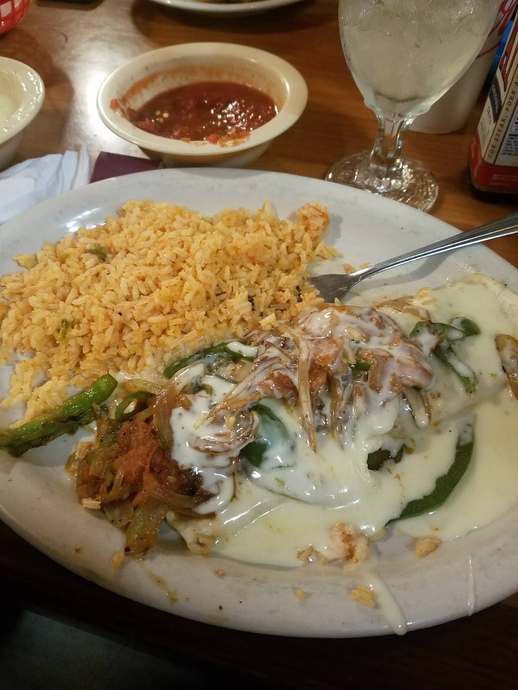 El Gran Rodeo | restaurant | 58 Kowaliga Rd, Eclectic, AL 36024, USA | 3345412230 OR +1 334-541-2230