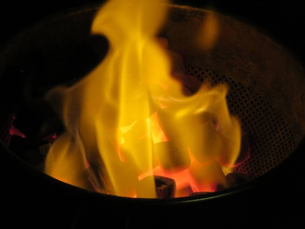 Momos Grill & Hookah | restaurant | 2626 Dupont Dr, Irvine, CA 92612, USA | 9494752200 OR +1 949-475-2200