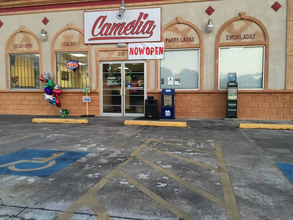 Camelia | restaurant | 916 Edgebrook Dr, Houston, TX 77034, USA | 8326494439 OR +1 832-649-4439