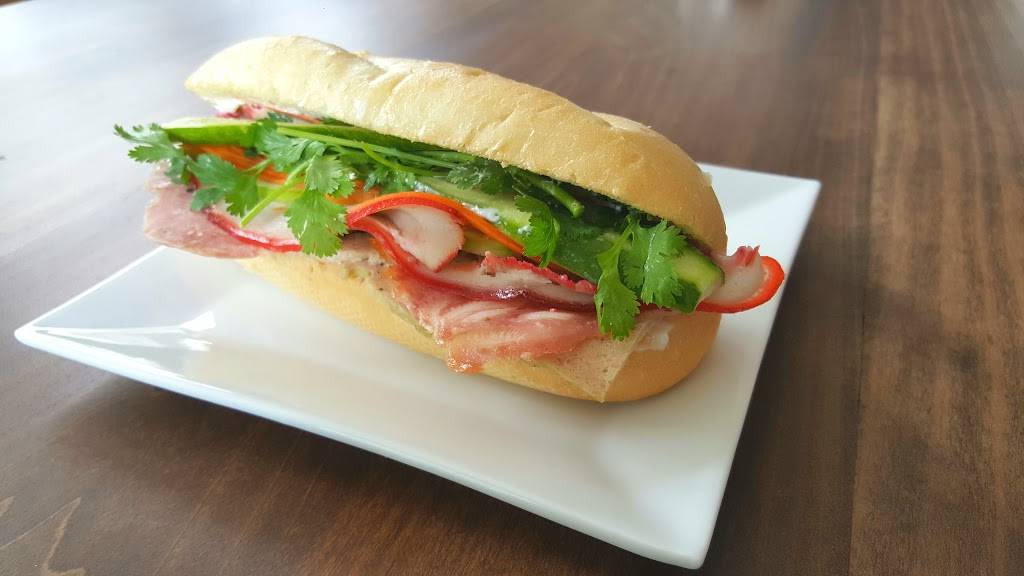 Asian Express Cafe | restaurant | Entrance #3, IU Health, 10300 N Illinois St, Indianapolis, IN 46290, USA | 3176053220 OR +1 317-605-3220