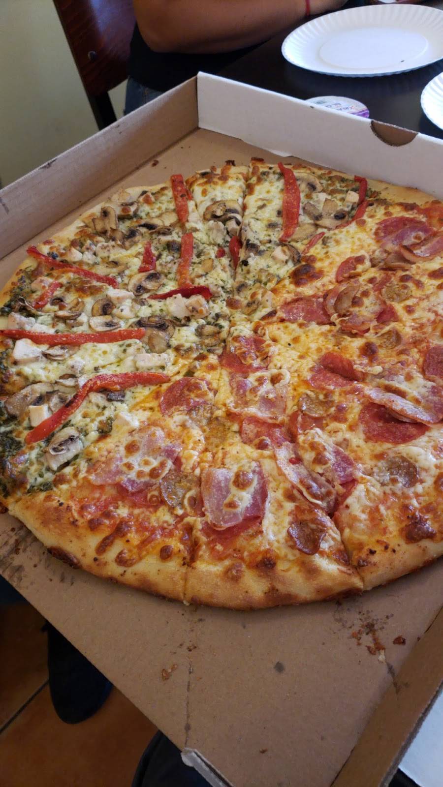 Pizzaiolo Gourmet Pizza | restaurant | 341 Lakeshore Rd E, Oakville, ON L6J 1J6, Canada | 9053373377 OR +1 905-337-3377