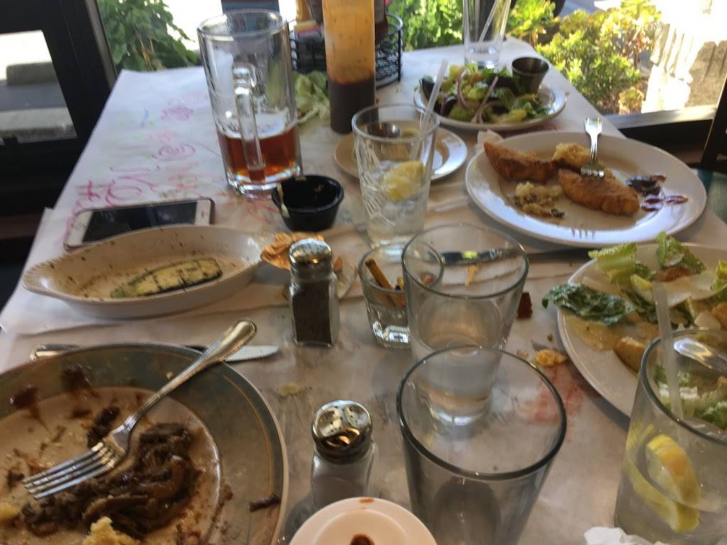 Brunos Bar and Grill | restaurant | 230 Mt Hermon Rd, Scotts Valley, CA 95066, USA | 8314382227 OR +1 831-438-2227