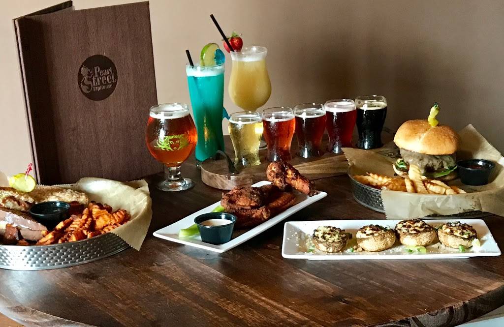 Pearl Street Taphouse | restaurant | 407 Pearl St, Jeffersonville, IN 47130, USA | 8122850890 OR +1 812-285-0890