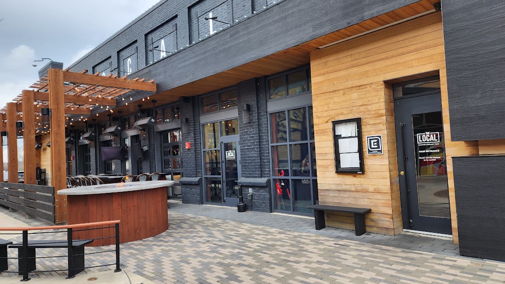 The Local on The Avenue | restaurant | 8161 Honeygo Blvd, Nottingham, MD 21236, USA | 4108708250 OR +1 410-870-8250