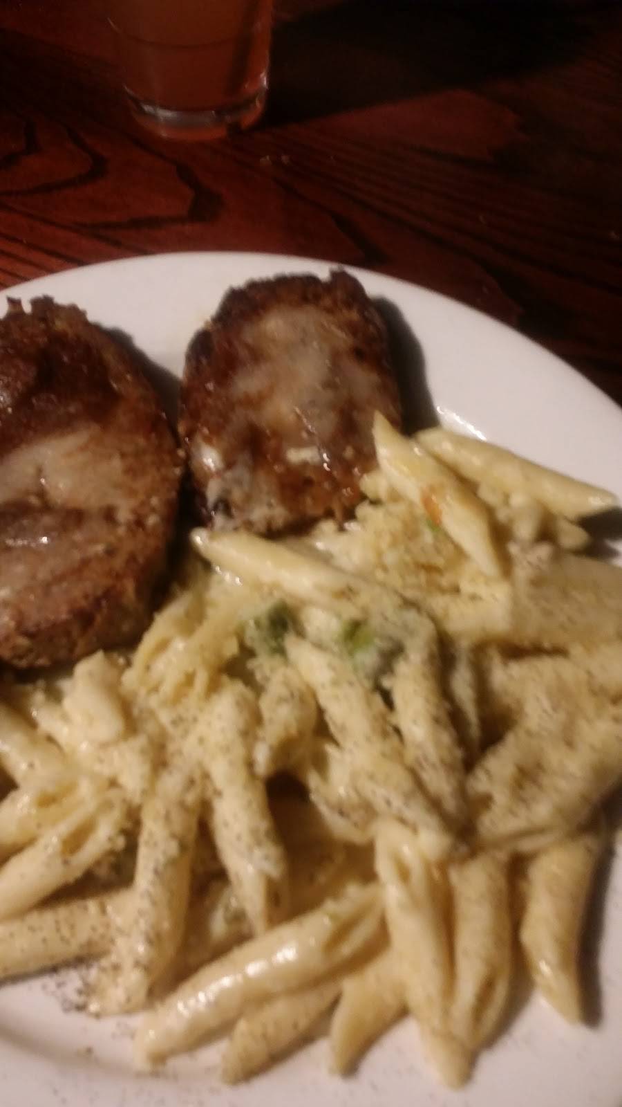 Cedar Craft & Kitchen | restaurant | 1534, 1061 Cedarwood Rd, Glenolden, PA 19036, USA | 6105377003 OR +1 610-537-7003