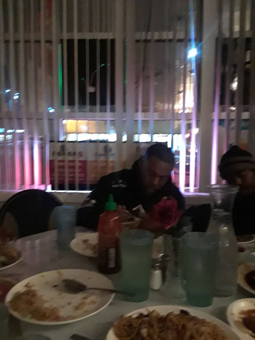 Formosa Cafe | meal takeaway | 2424 Del Paso Blvd, Sacramento, CA 95815, USA | 9169258532 OR +1 916-925-8532