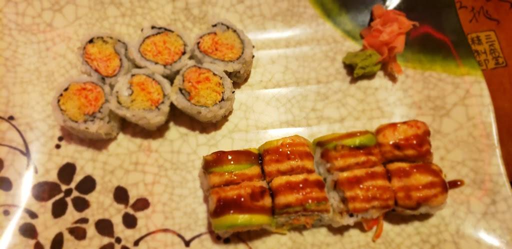 Asian House | restaurant | 1222 Beaver Brook Plz, New Castle, DE 19720, USA | 3022761897 OR +1 302-276-1897