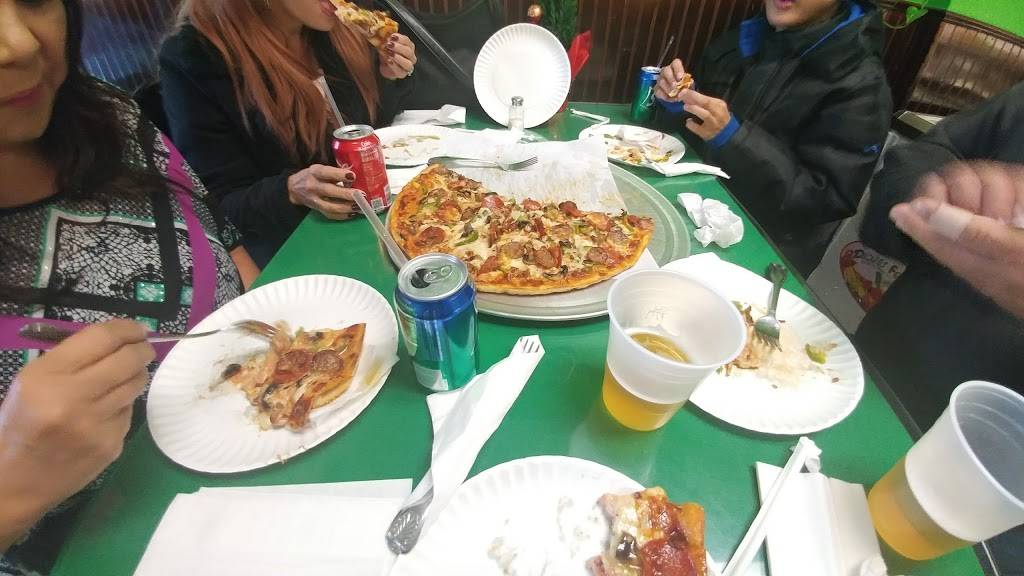 East Main Pizza | restaurant | 1175 E Main St, Bridgeport, CT 06608, USA | 2033360834 OR +1 203-336-0834