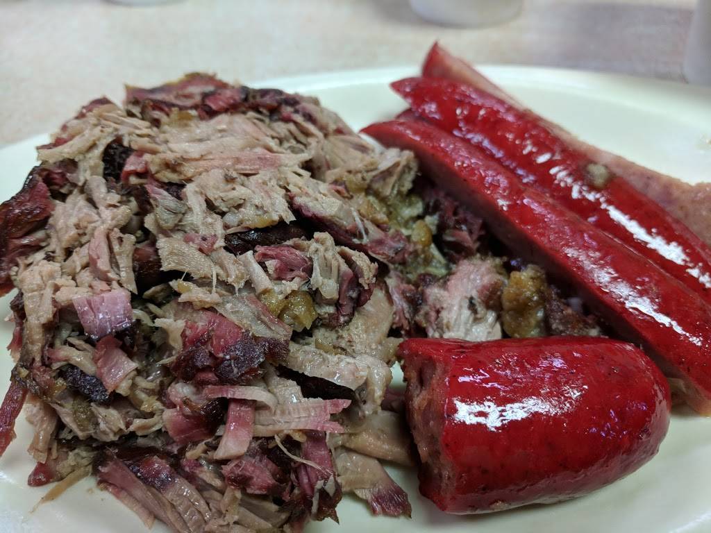 Boxcar Bar B Que | restaurant | 2902 Gilmer Rd, Longview, TX 75604, USA | 9037591911 OR +1 903-759-1911