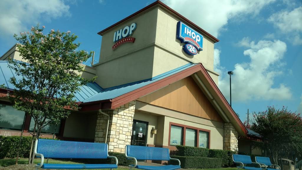 IHOP | restaurant | 13388 Northwest Fwy, Houston, TX 77040, USA | 7136908666 OR +1 713-690-8666