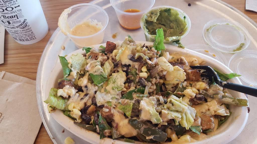 Chipotle Mexican Grill | restaurant | 2060 NE Pine Island Rd, Cape Coral, FL 33909, USA | 2394246451 OR +1 239-424-6451