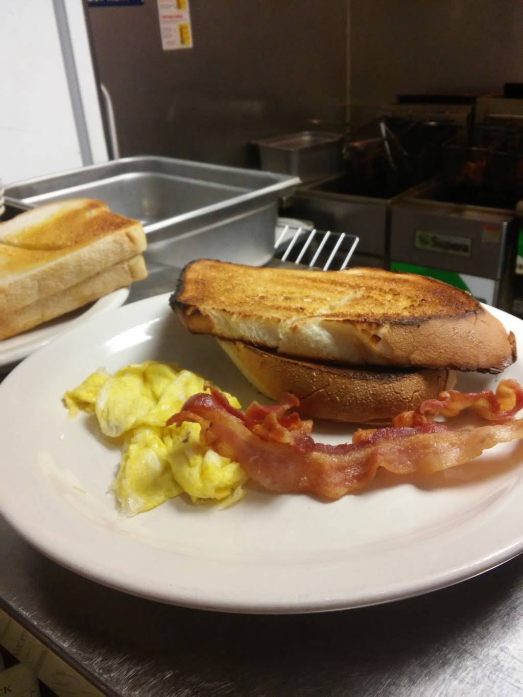 Ms Cafe | restaurant | 5103 Eastman Ave, Midland, MI 48640, USA | 9898351781 OR +1 989-835-1781