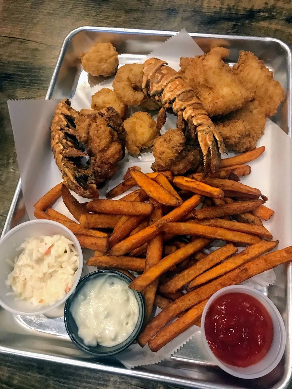 Mighty Catch - Were Open! | restaurant | 940 Columbus Ave, New York, NY 10025, USA | 9173883668 OR +1 917-388-3668