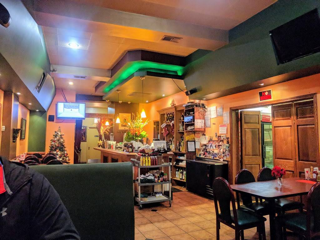 Kikos Market & Restaurant | restaurant | 5077 N Lincoln Ave, Chicago, IL 60625, USA | 7732717006 OR +1 773-271-7006