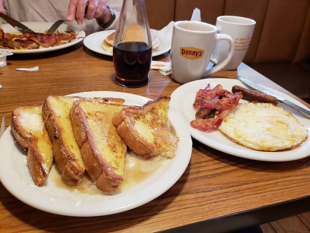 Dennys | restaurant | 1177 Reservoir Ave, Cranston, RI 02920, USA | 4019422300 OR +1 401-942-2300