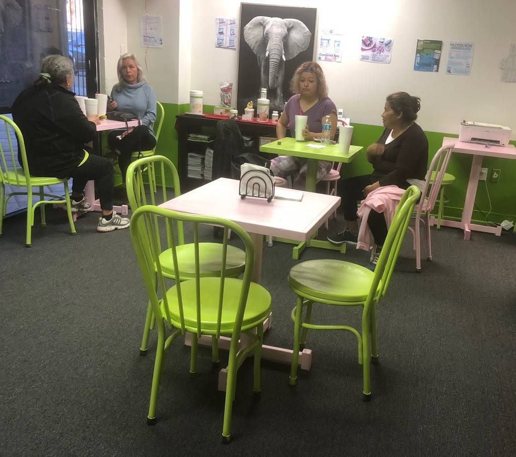 Club de nutrición Herbalife & zumba - Esther | restaurant | 3650 W Camelback Rd, Phoenix, AZ 85019, USA | 6026123372 OR +1 602-612-3372