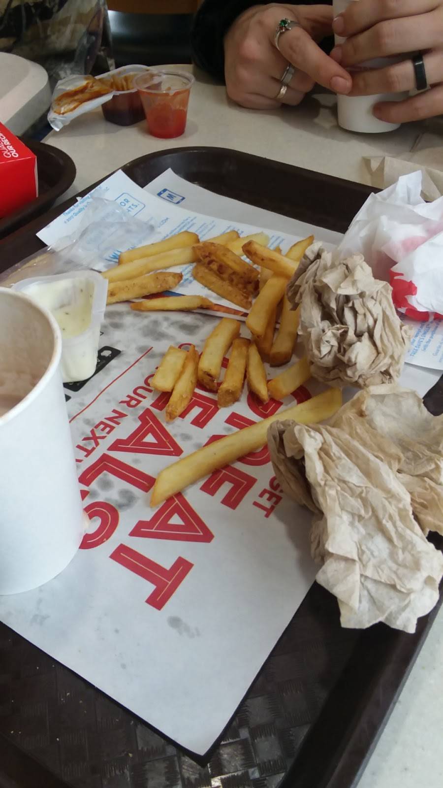 Wendys | restaurant | 821 N Euclid Ave, Bay City, MI 48706, USA | 9896866132 OR +1 989-686-6132