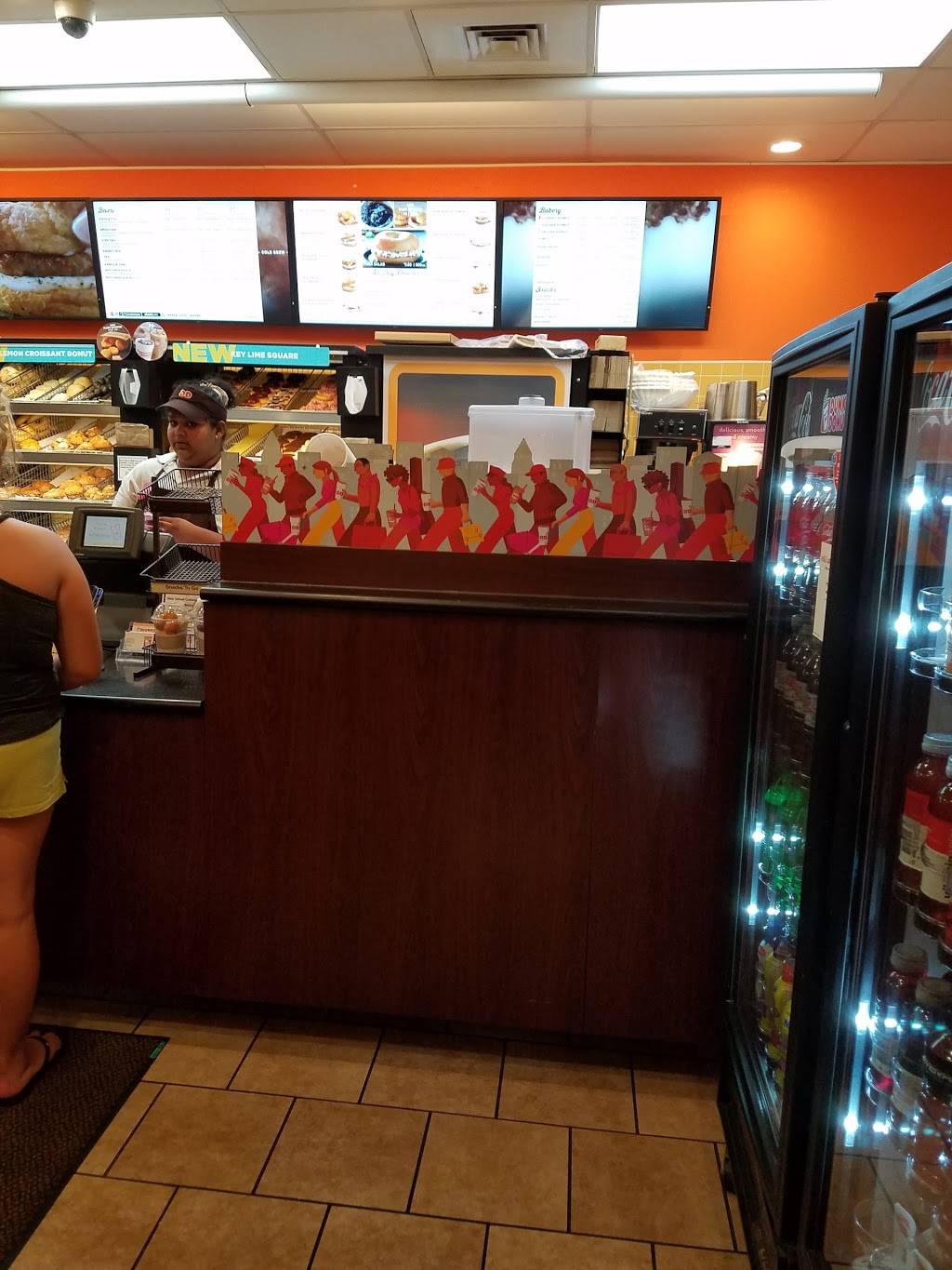 Dunkin Donuts | cafe | 2006 Veirs Mill Rd, Rockville, MD 20851, USA | 3017625864 OR +1 301-762-5864