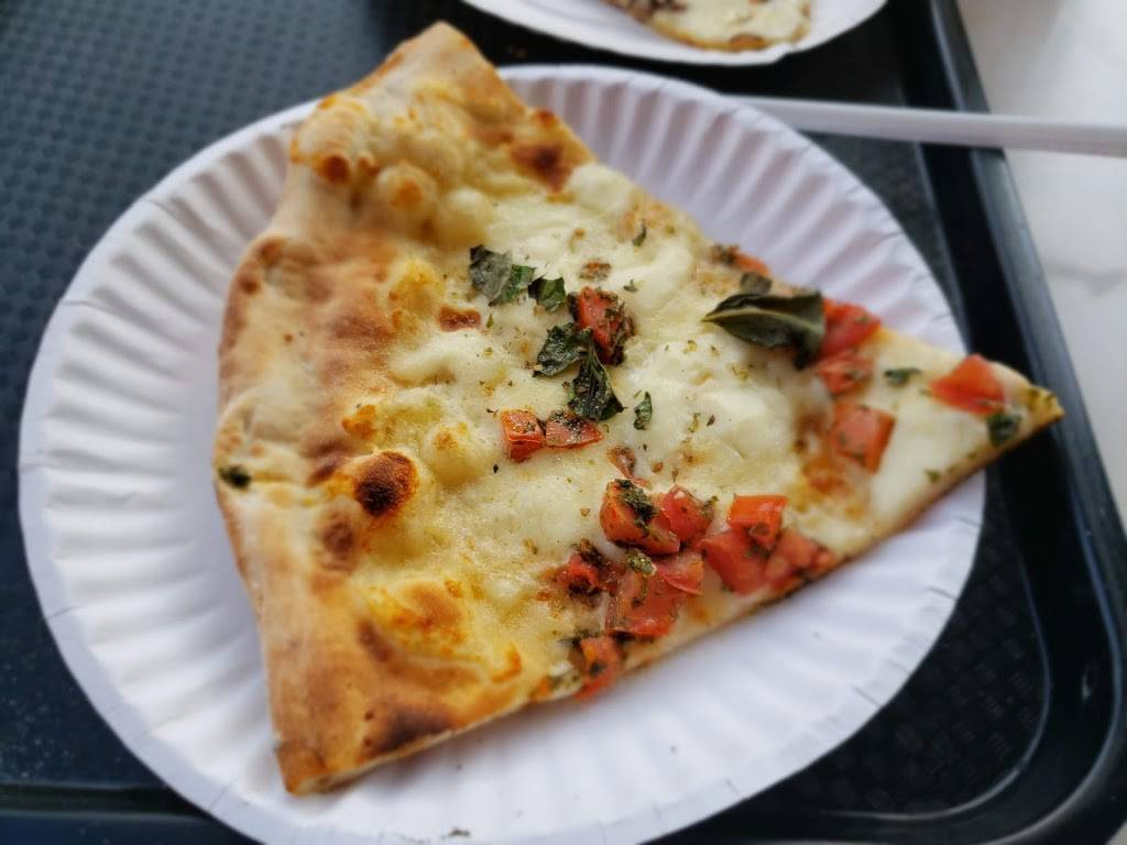 Brooklyn Pizza | restaurant | 111 Henrietta St, Birmingham, MI 48009, USA | 2482586690 OR +1 248-258-6690