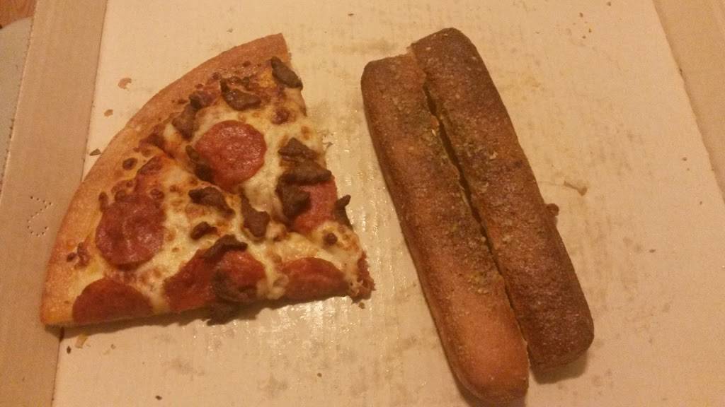 Pizza Hut | restaurant | 2125 S Church St, Burlington, NC 27215, USA | 3362264464 OR +1 336-226-4464