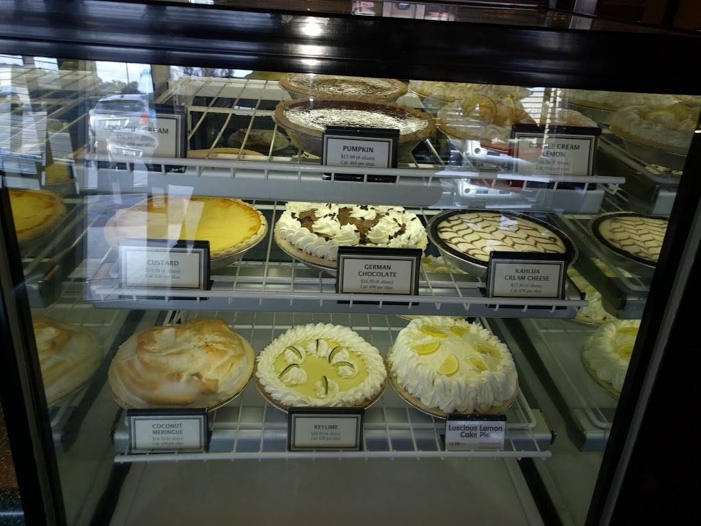 Marie Callenders | restaurant | 340 E Whittier Blvd, La Habra, CA 90631, USA | 5626910705 OR +1 562-691-0705