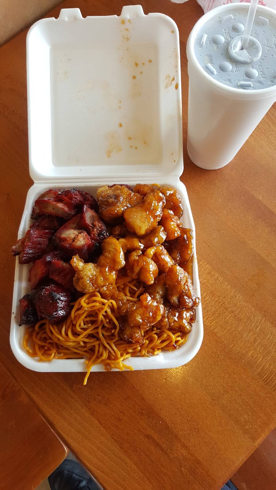 Ho-Toys | restaurant | 734 State College Boulevard, Anaheim, CA 92806, USA | 7149568430 OR +1 714-956-8430