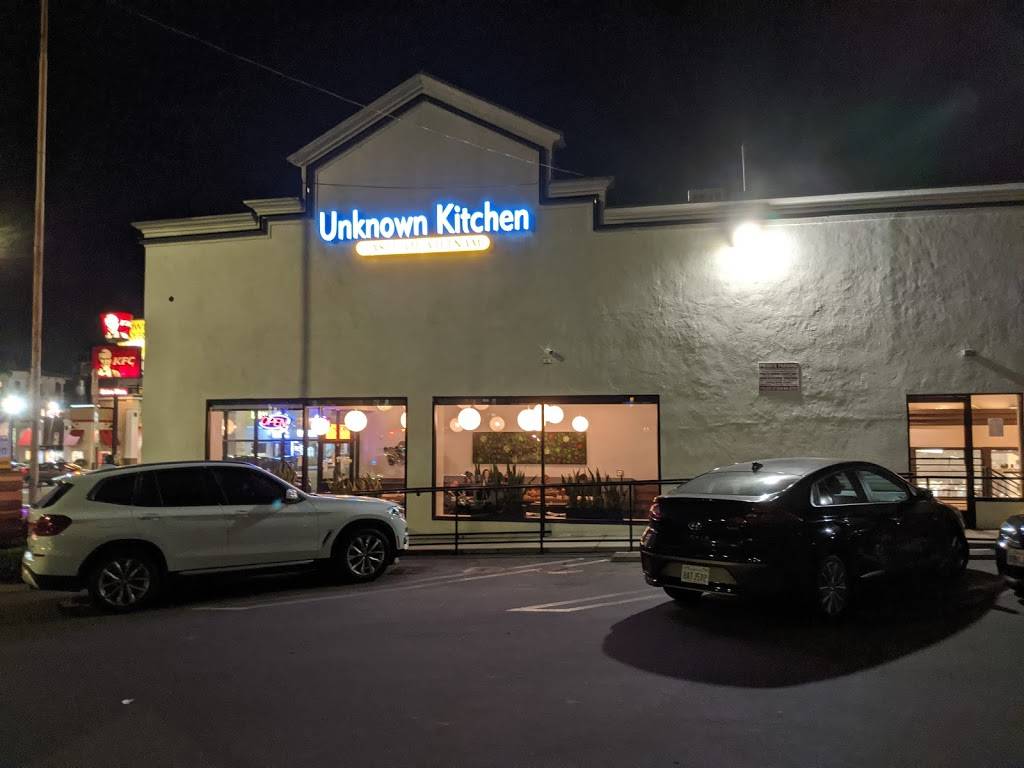 Unknown Vietnamese Kitchen | restaurant | 11911 Wilshire Blvd, Los Angeles, CA 90025, USA | 4242083079 OR +1 424-208-3079