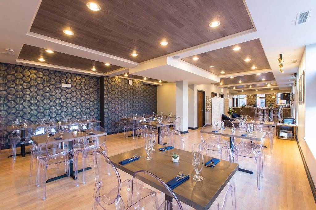 Tria: A Level Above | restaurant | 701 W 31st St 2nd floor, Chicago, IL 60616, USA | 3123441876 OR +1 312-344-1876