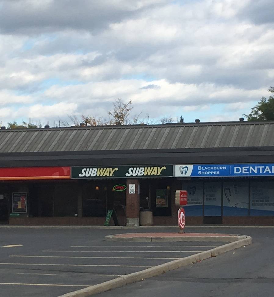 Subway | meal takeaway | 2670 Innes Rd Store No. B11, Gloucester, ON K1B 4Z5, Canada | 6138379863 OR +1 613-837-9863