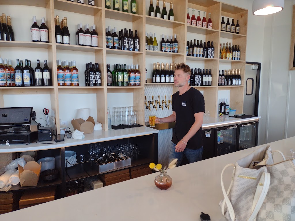 Corner Pizza Oceanside | restaurant | 1940 S Freeman St, Oceanside, CA 92054, USA | 7602319002 OR +1 760-231-9002