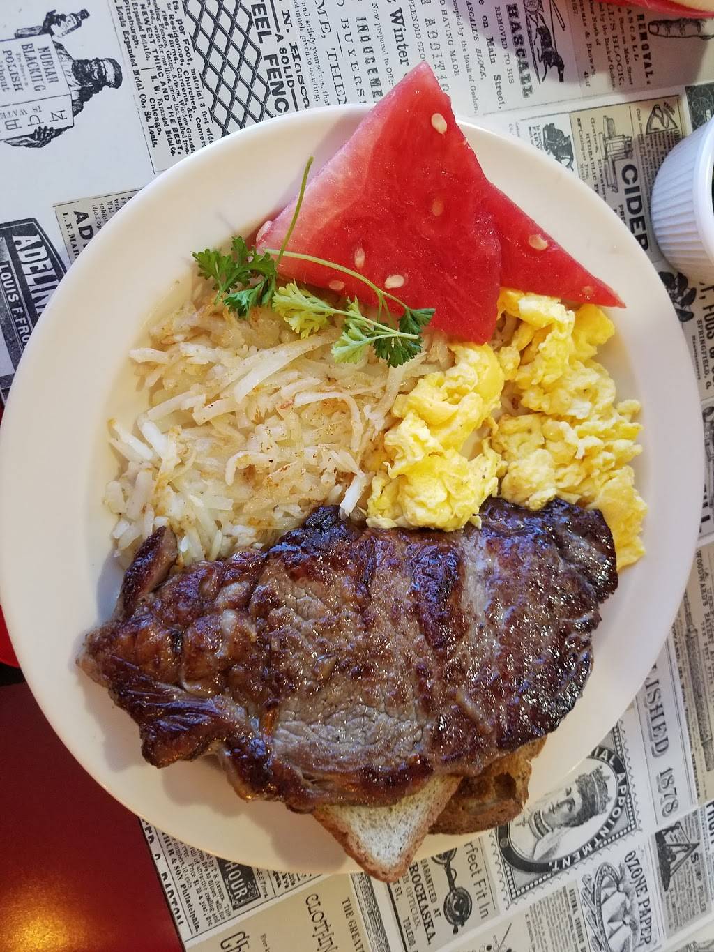 Lunch Box Cafe | restaurant | 2539 W Bethany Home Rd, Phoenix, AZ 85017, USA | 6029574513 OR +1 602-957-4513