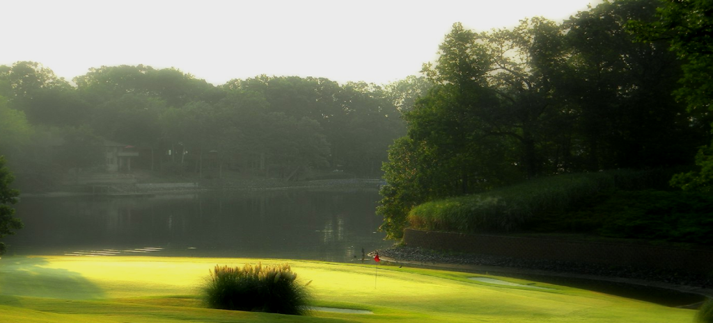 River Hills Country Club | restaurant | 1 Country Club Dr, Lake Wylie, SC 29710, USA | 8038312126 OR +1 803-831-2126