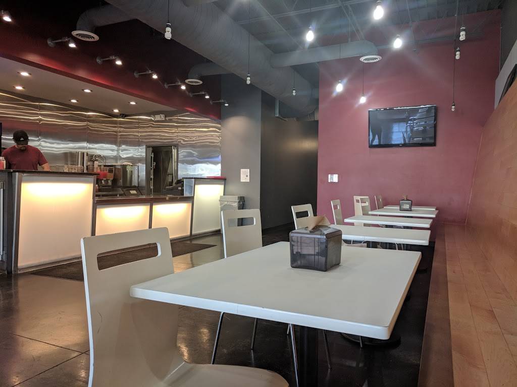 City Wings | restaurant | 2896 W Grand Blvd, Detroit, MI 48202, USA | 3138712489 OR +1 313-871-2489