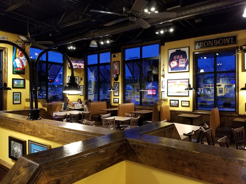 Zaxbys Chicken Fingers & Buffalo Wings | restaurant | 1800 Gulf Shores Pkwy, Gulf Shores, AL 36542, USA | 2519480400 OR +1 251-948-0400