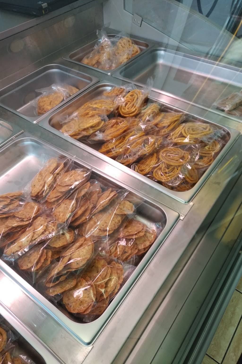 Applespice Restaurant | restaurant | 3341 Markham Rd Unit #122, Scarborough, ON M1X 0A5, Canada | 4163213456 OR +1 416-321-3456