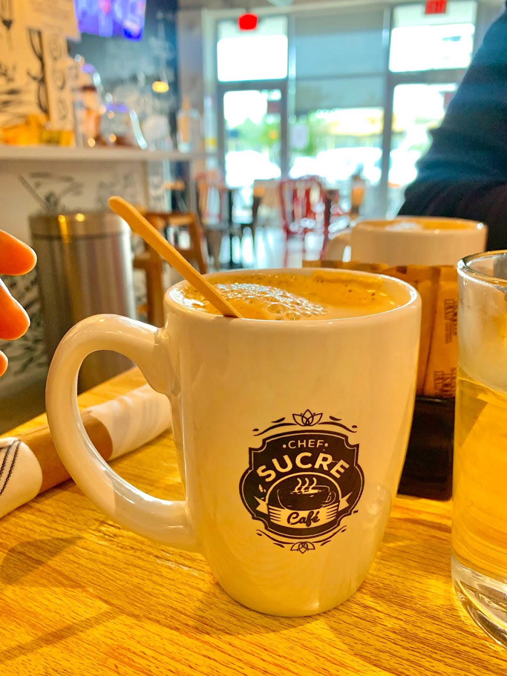 Chef Sucre Café | cafe | 475 Biltmore Way #104B, Coral Gables, FL 33134, USA | 3054442025 OR +1 305-444-2025