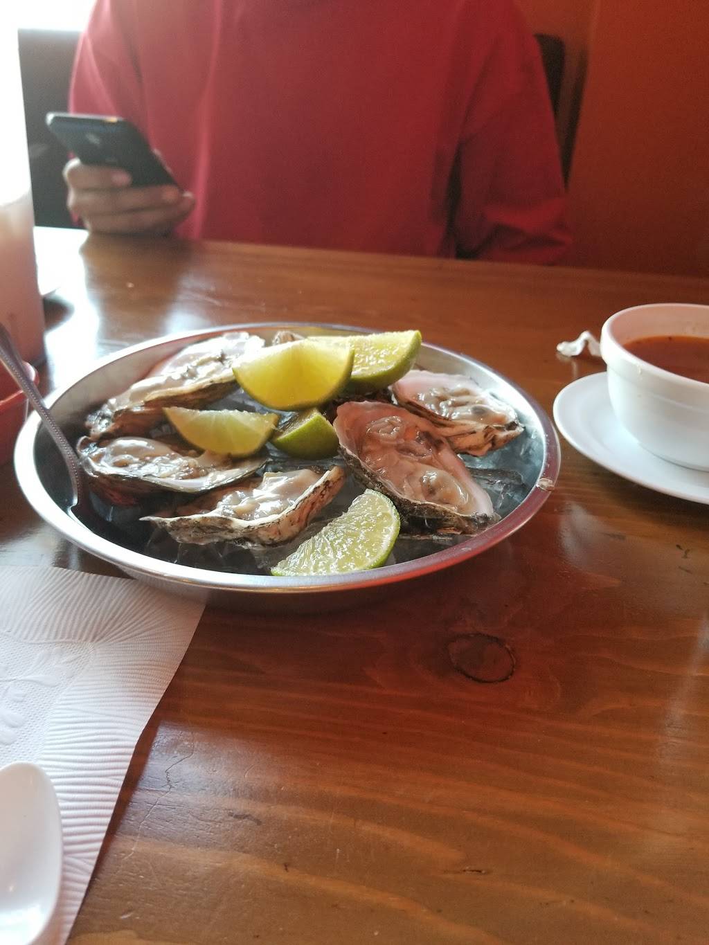 Langosta Ranchera | restaurant | 5862 Whittier Blvd, East Los Angeles, CA 90022, USA | 3234851886 OR +1 323-485-1886