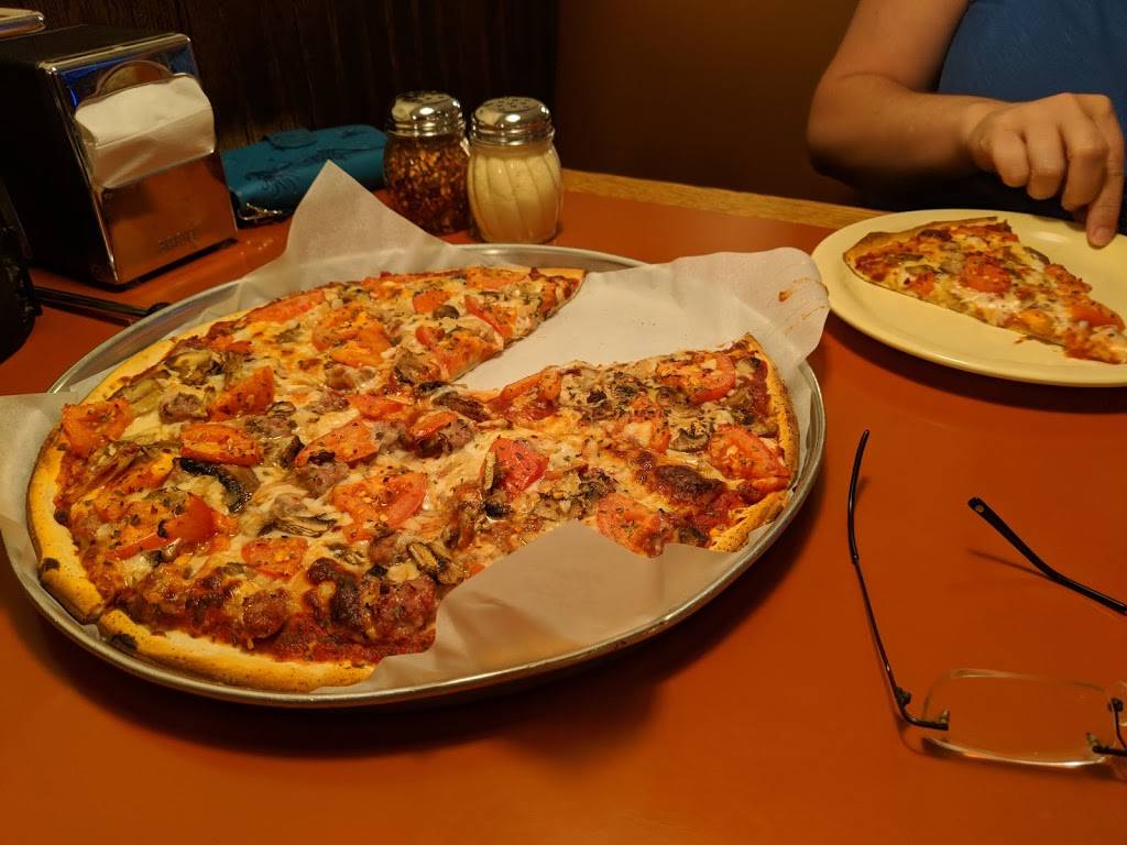 Frank The Pizza King | restaurant | 4701 S Broadway, Englewood, CO 80113, USA | 3037892279 OR +1 303-789-2279