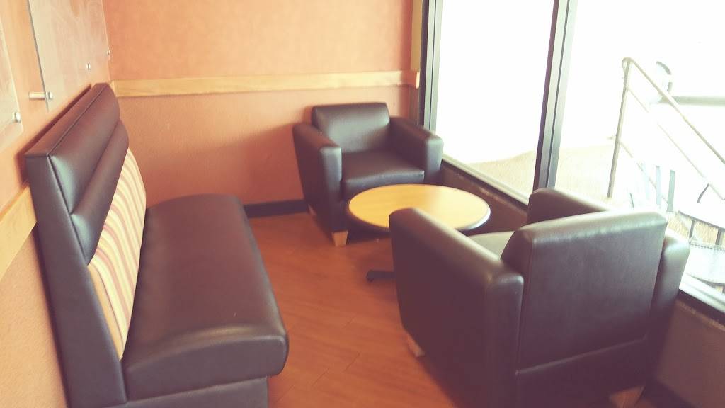 Subway Restaurants | restaurant | 1739 E Washington Blvd, Pasadena, CA 91104, USA | 6263984000 OR +1 626-398-4000