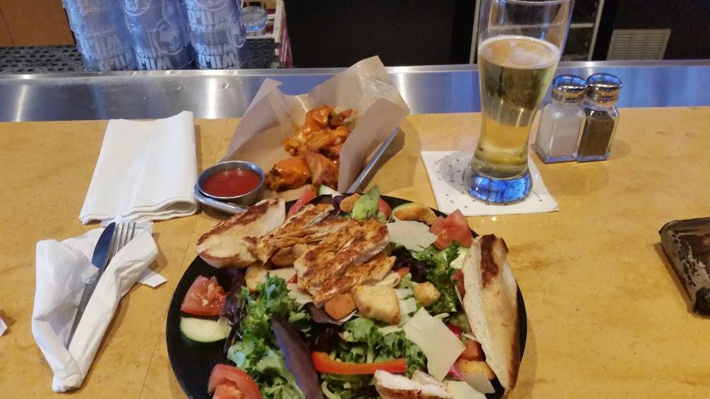 Buffalo Wild Wings | restaurant | 1077 N Emerson Ave, Greenwood, IN 46143, USA | 3178592999 OR +1 317-859-2999