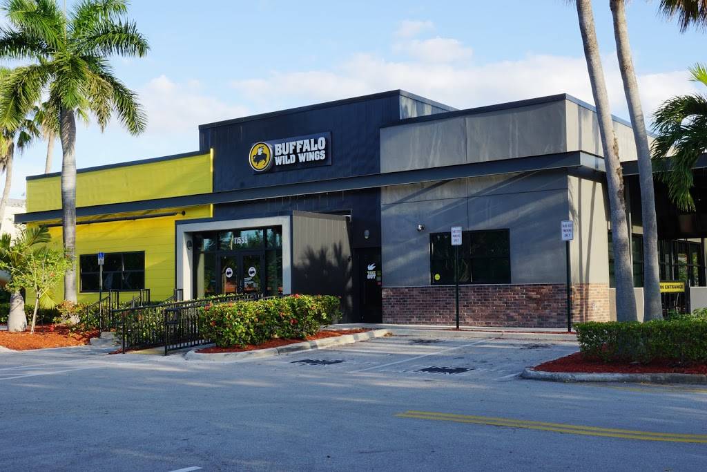 Buffalo Wild Wings | meal takeaway | 11555 Pines Blvd, Pembroke Pines, FL 33026, USA | 9544991439 OR +1 954-499-1439